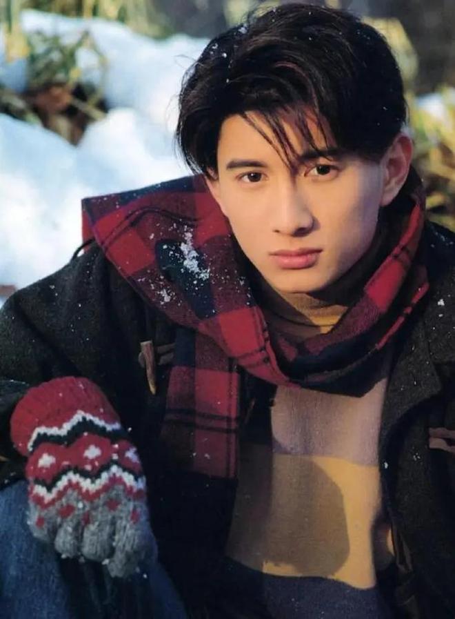 10 ngôi sao học vấn cao nhất Cbiz, người đứng đầu sở hữu tới 3 bằng tiến sĩ: Bất ngờ vượt ngoài tưởng tượng!- Ảnh 7.