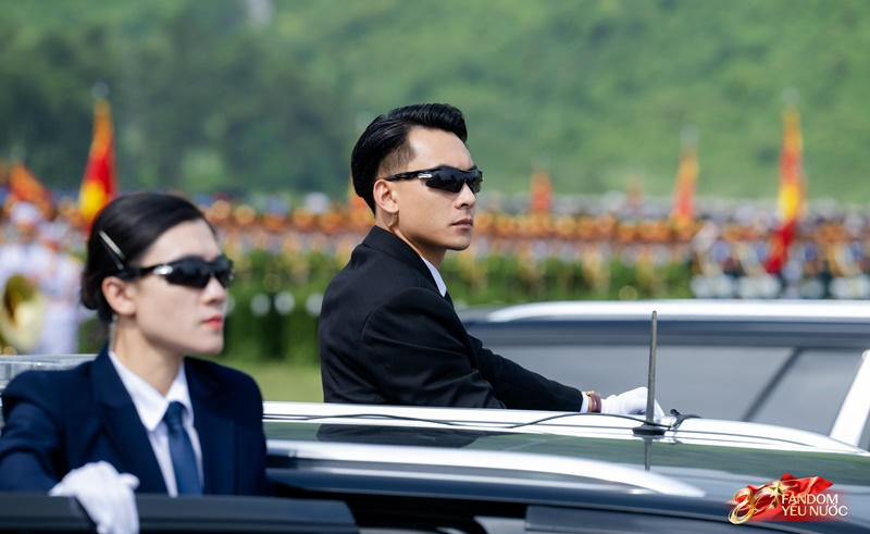 Oai phong dàn phương tiện đặc chủng chống khủng bố lần đầu hợp luyện diễu binh- Ảnh 19.