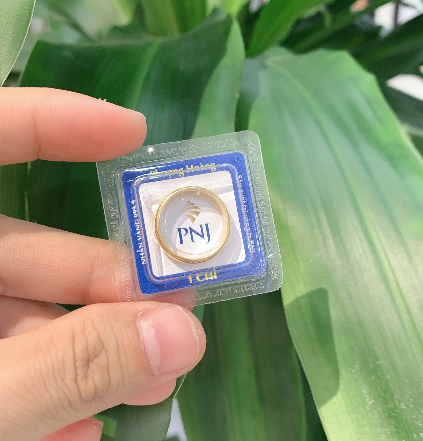 Tình bạn rạn nứt vì 1 chỉ vàng mừng cưới: Hồi đó vàng có 5 triệu/chỉ, giờ hơn 12 triệu rồi...- Ảnh 2.