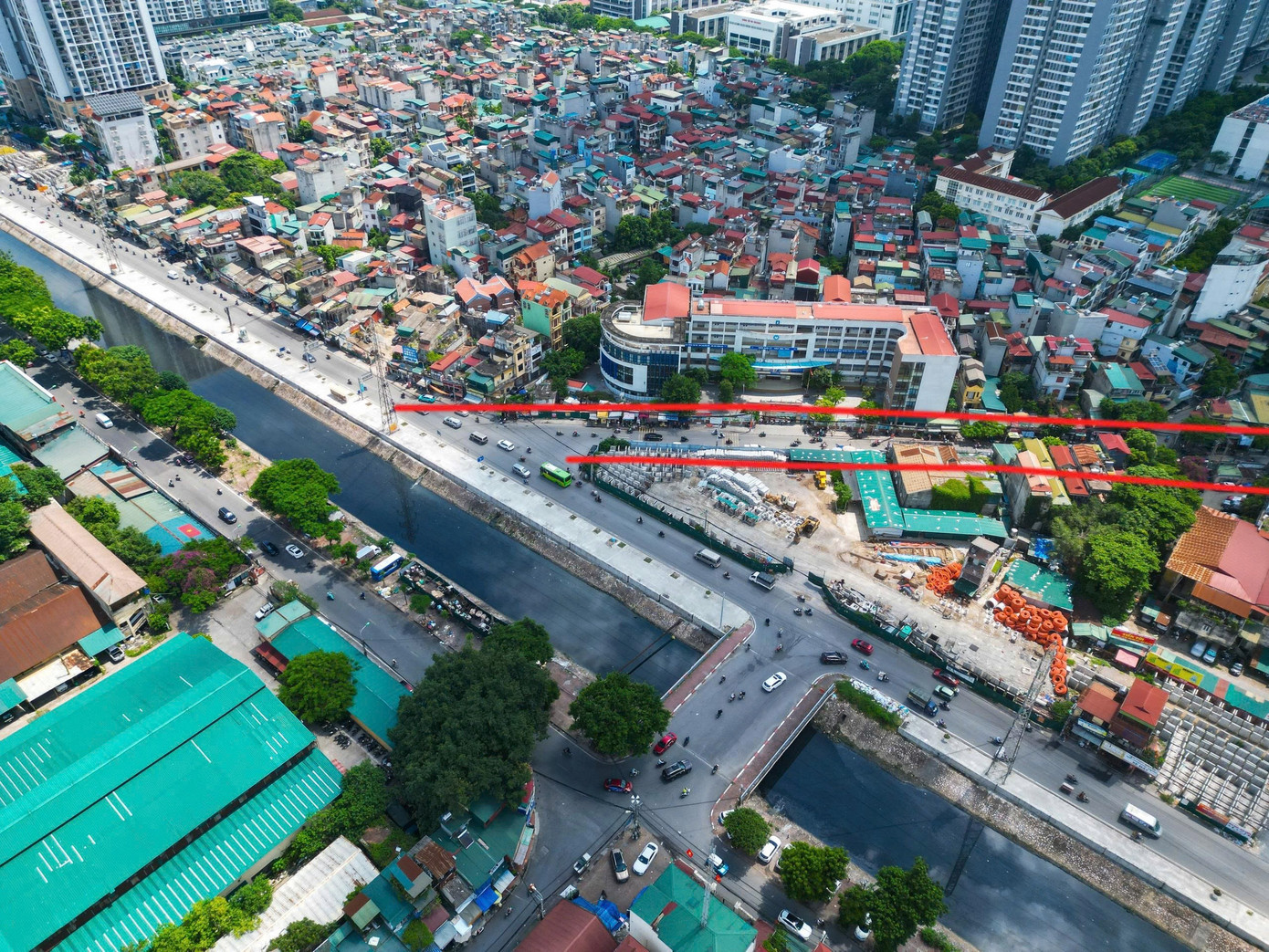 Hiện trạng tuyến đường được Hà Nội ứng trước 700 tỷ đồng để nâng cấp, mở rộng- Ảnh 3. Hiện trạng tuyến đường được Hà Nội ứng trước 700 tỷ đồng để nâng cấp, mở rộng- Ảnh 3.