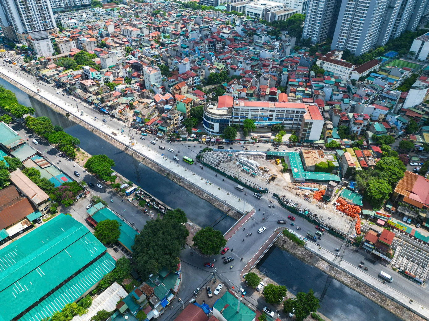 Hiện trạng tuyến đường được Hà Nội ứng trước 700 tỷ đồng để nâng cấp, mở rộng- Ảnh 5. Hiện trạng tuyến đường được Hà Nội ứng trước 700 tỷ đồng để nâng cấp, mở rộng- Ảnh 5.