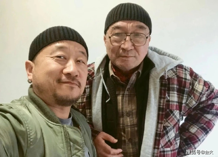 Bộ ba 'Tể tướng Lưu gù': Người an nhàn giàu có, người tai tiếng, nợ nần- Ảnh 2. Bộ ba 'Tể tướng Lưu gù': Người an nhàn giàu có, người tai tiếng, nợ nần- Ảnh 2.
