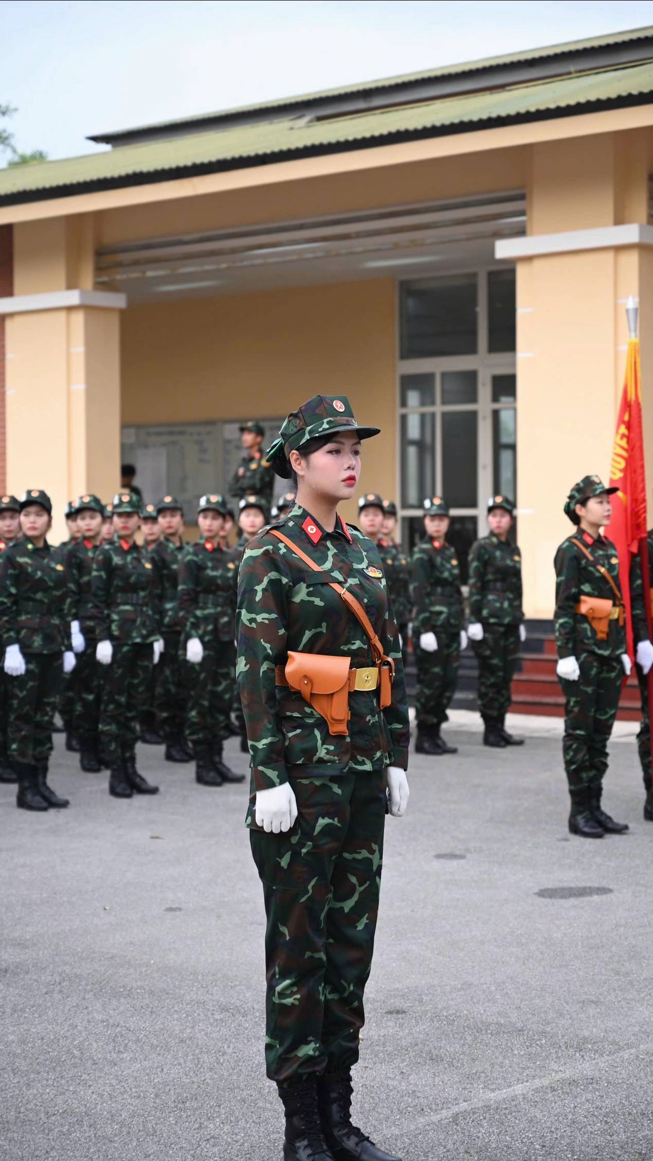 4 triệu lượt xem 2 bức ảnh của 