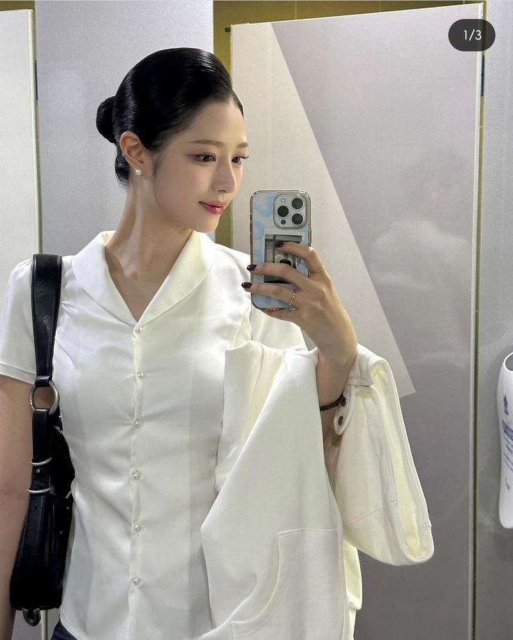 Bí kíp ăn uống của tiếp viên hàng không giúp họ có da mịn, eo thon dù bay liên tục- Ảnh 1. Bí kíp ăn uống của tiếp viên hàng không giúp họ có da mịn, eo thon dù bay liên tục- Ảnh 1.