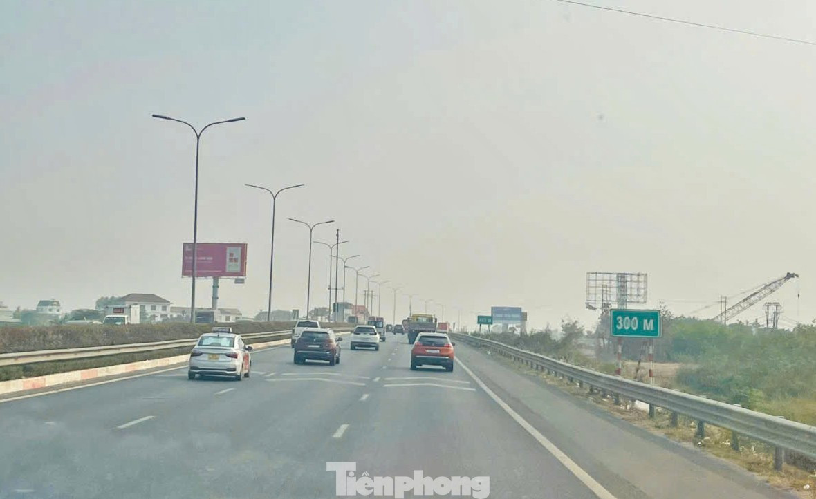 Cấm xe tải chạy làn 1 cao tốc Hà Nội - Hải Phòng, Pháp Vân - Cầu Giẽ- Ảnh 1.