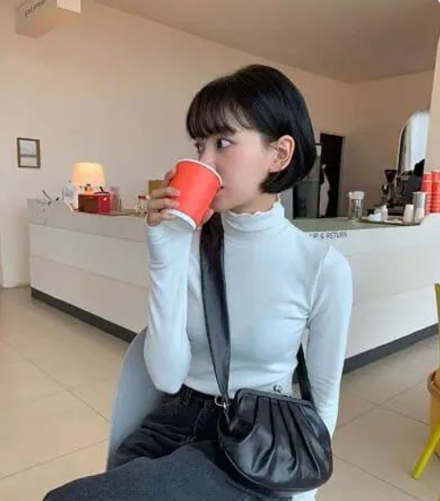 4 kiểu trả lời tin nhắn của người EQ thấp, ai cũng muốn né xa- Ảnh 1.