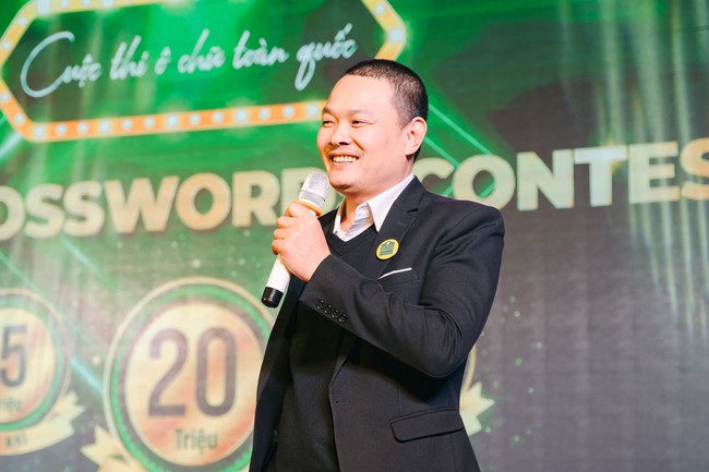 1 THAY ĐỔI khiến phụ huynh cả nước vừa hân hoan vừa lo lắng, thầy giáo nói: "Thành" hay "bại" quan trọng là ở NHÂN VẬT này!- Ảnh 1. 1 THAY ĐỔI khiến phụ huynh cả nước vừa hân hoan vừa lo lắng, thầy giáo nói: "Thành" hay "bại" quan trọng là ở NHÂN VẬT này!- Ảnh 1.