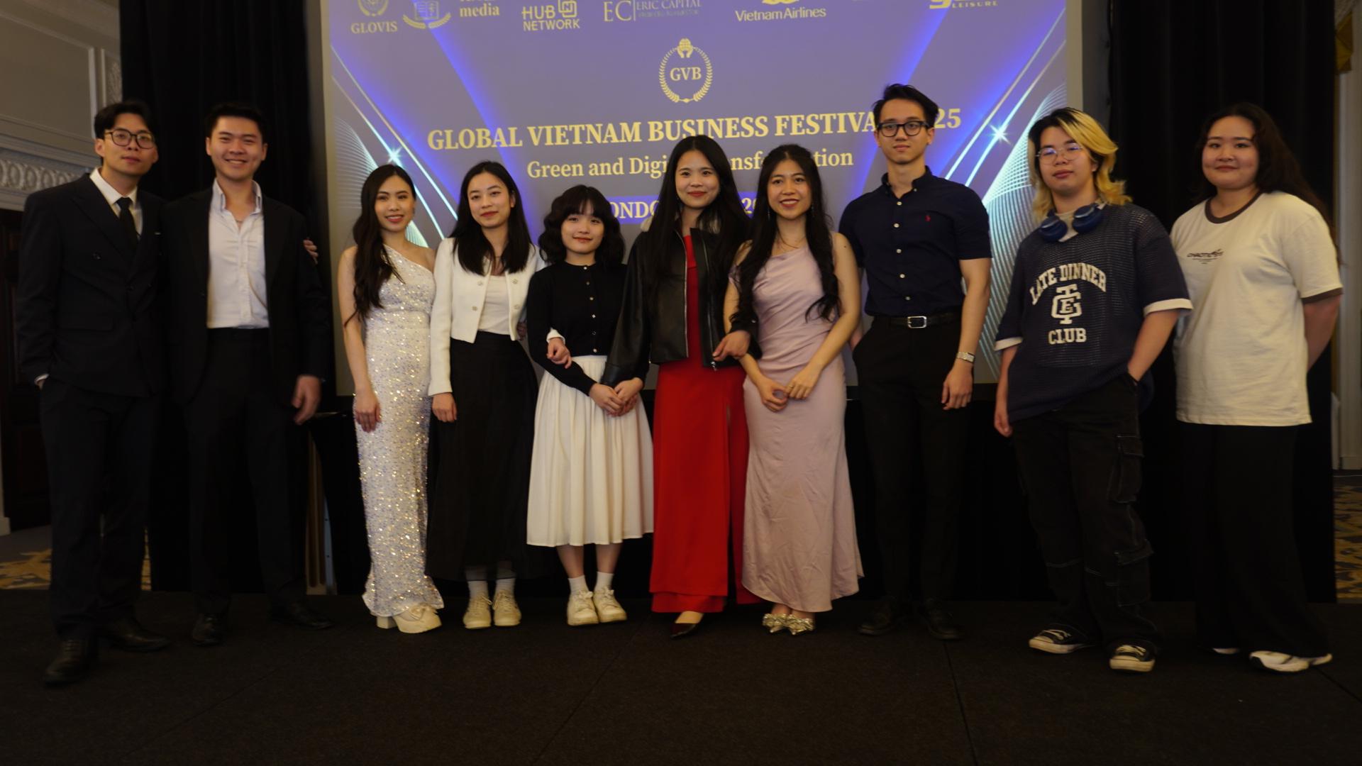 Người trẻ tổ chức sự kiện hỗ trợ startup Việt trẻ tại UK- Ảnh 1.