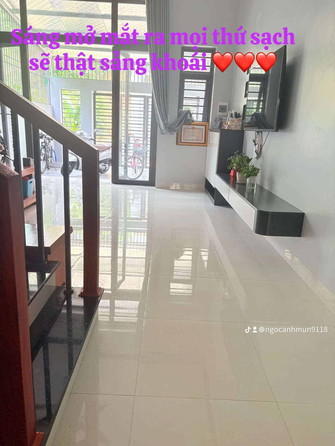 Mẹ đảm đam mê dọn dẹp, 11h đêm vẫn lau nhà sạch bóng: Dân tình vào "xin vía" chăm chỉ, nhưng cũng không ít người thấy áp lực ngang- Ảnh 2.