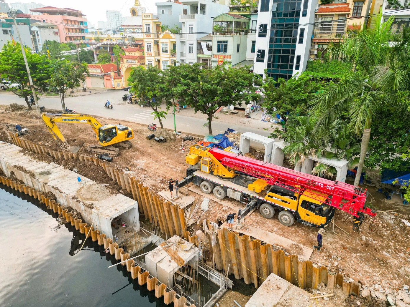 Đập dâng đầu tiên trên sông Tô Lịch trước ngày về đích- Ảnh 11.