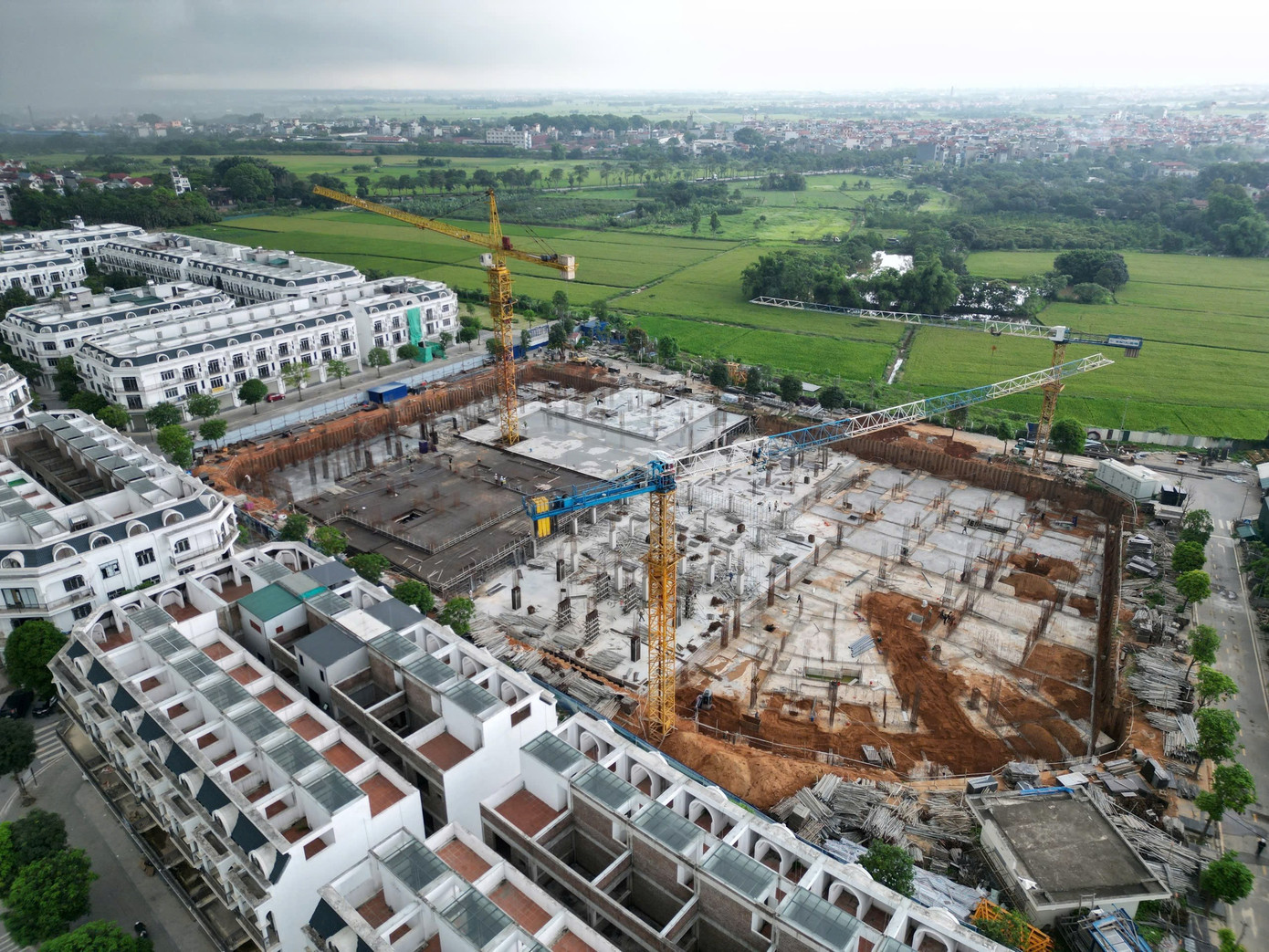 Hà Nội mở bán nhà ở xã hội ngoại thành giá hơn 20 triệu đồng/m2- Ảnh 1.