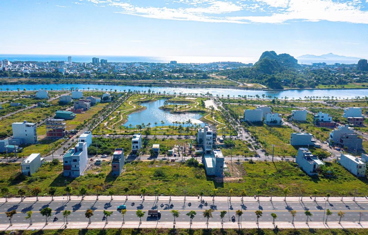 Nhà đầu tư đổ bộ, đất nền giá thấp…thổi bùng kỳ vọng về một chu kỳ tăng trưởng mới của BĐS Đà Nẵng- Ảnh 4.