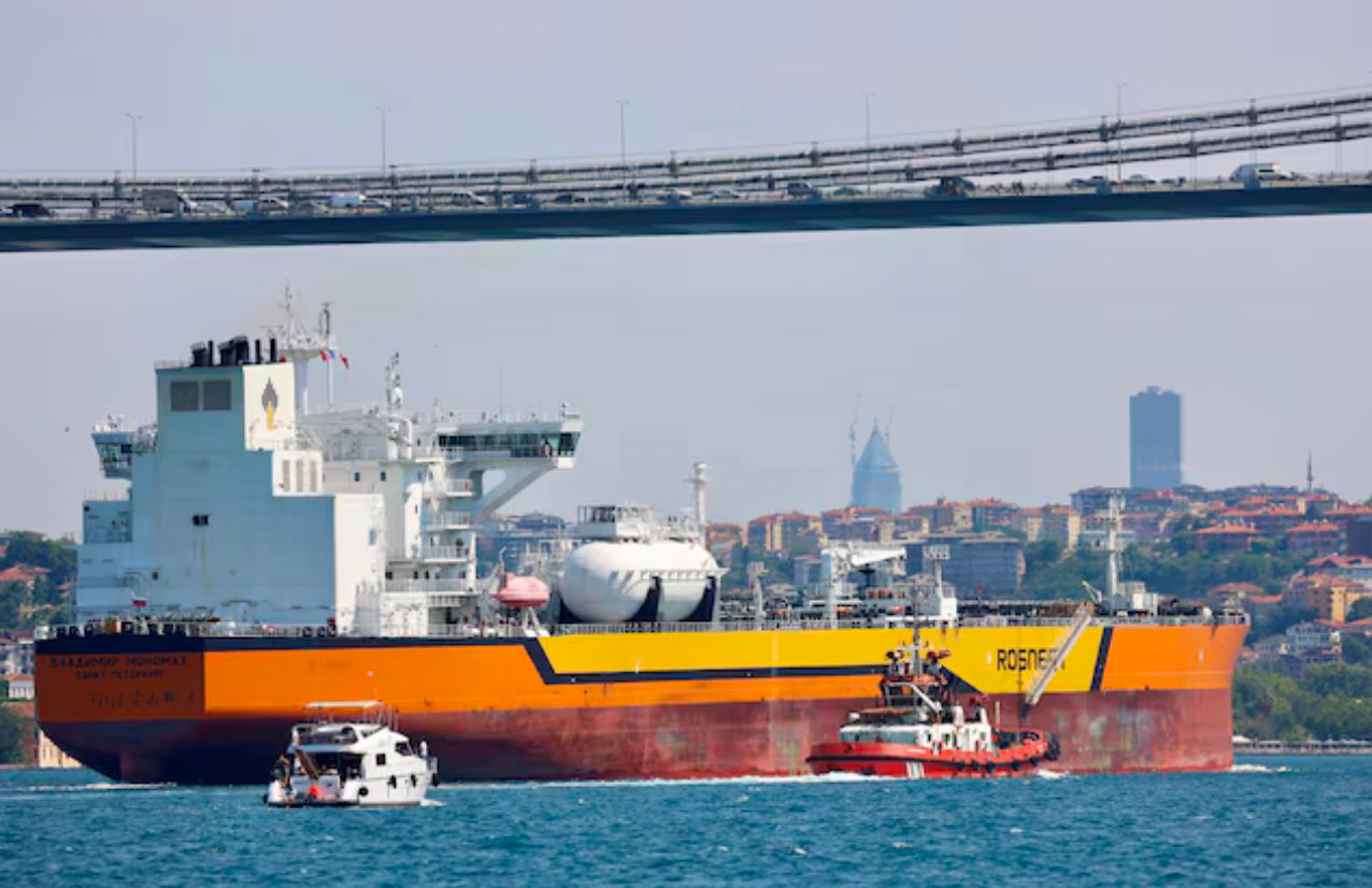 Thừa nhận không thể ngừng mua dầu Nga, 'ông lớn' BRICS lại đẩy mạnh nhập nguồn cung từ Moscow: 'Mỹ chưa trừng phạt, chúng tôi vẫn dùng'- Ảnh 1.