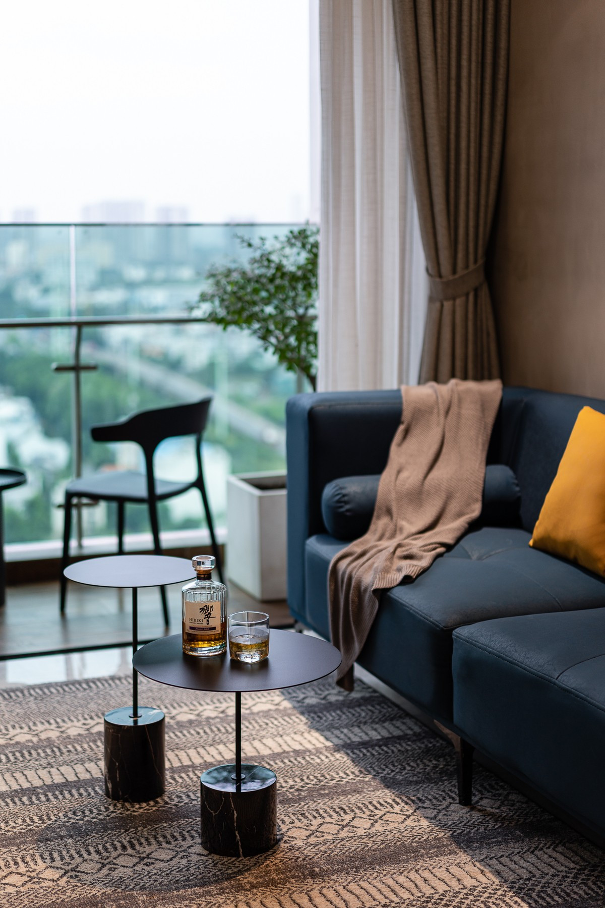 Căn hộ 68m² tối giản, mềm mại và đầy cảm xúc- Ảnh 7.