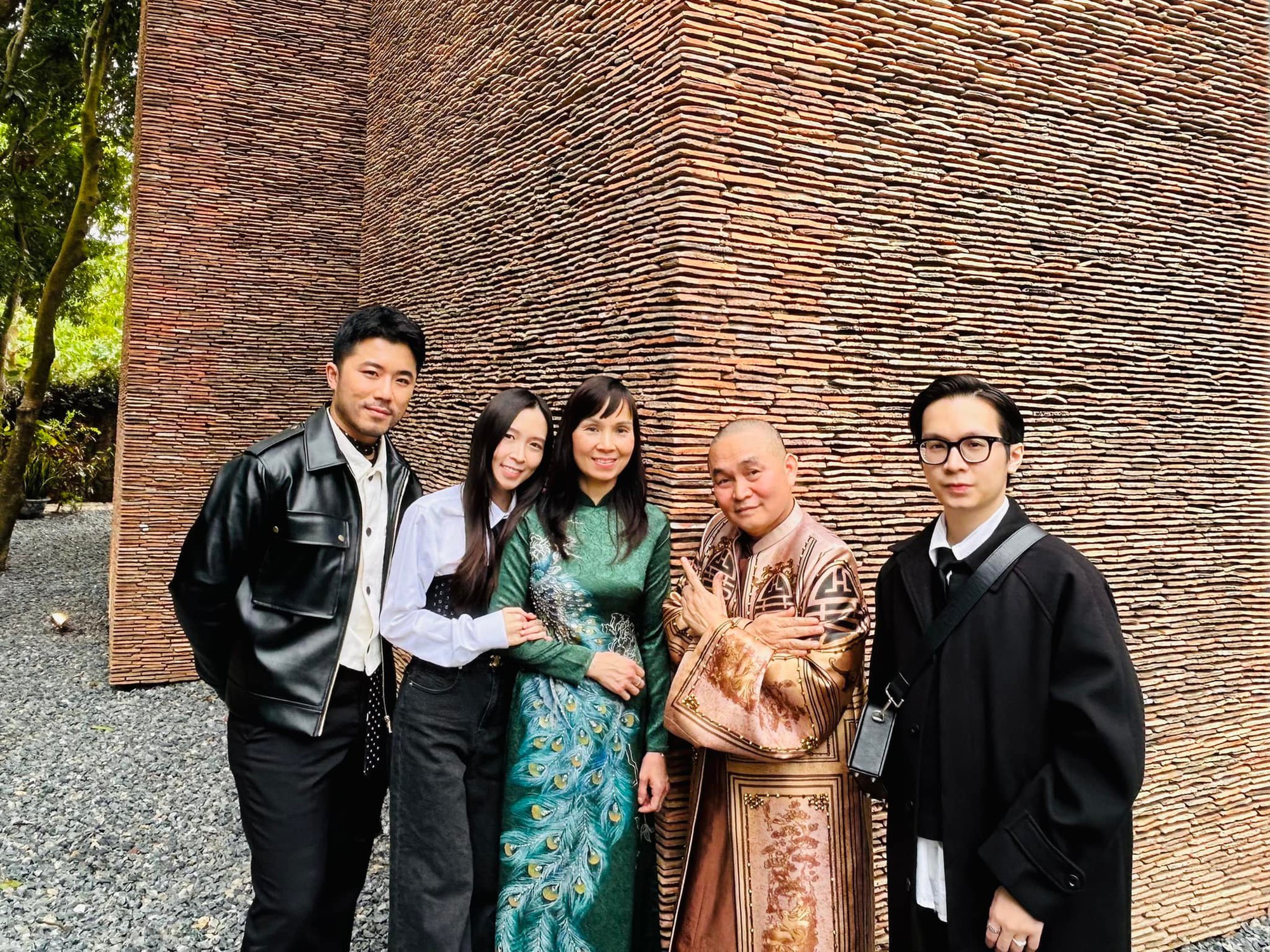 4 cô công chúa nhỏ tuổi Ất Tỵ: Vừa cất tiếng khóc đã là "ái nữ bỏ xa vạch đích", hay "gái hôm Rằm" đáo để từ trong bụng mẹ- Ảnh 16.