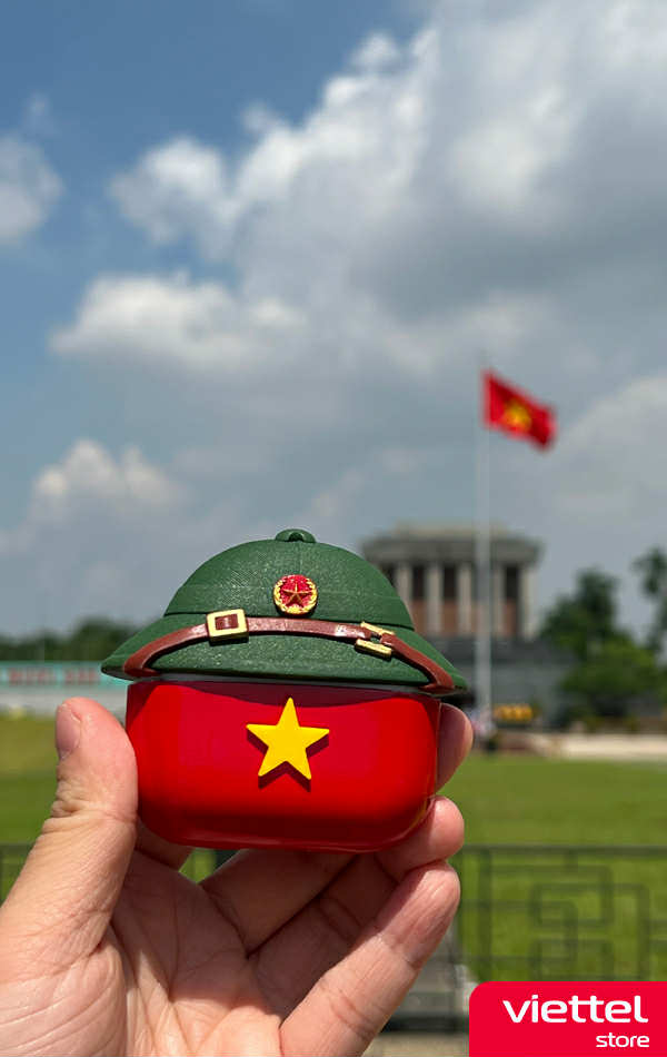 Sản phẩm in hình cờ đỏ sao vàng "cháy hàng", nhà sản xuất không kịp cung ứng- Ảnh 5.