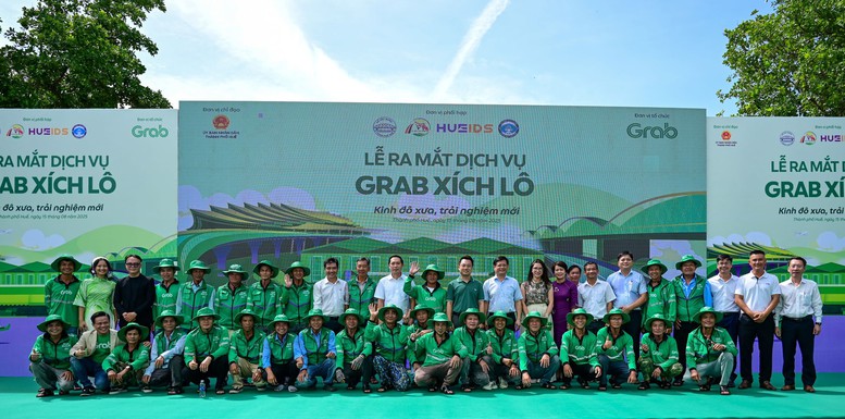 Grab tung thử nghiệm dịch vụ xích lô, chỉ duy nhất có ở Việt Nam- Ảnh 2.