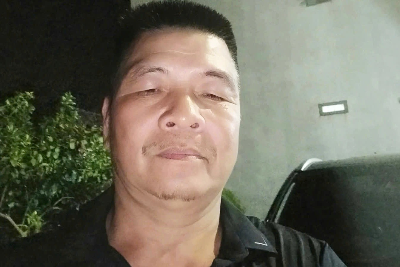 Người mang cả thùng tiền lẻ đi mua ô tô: 'Tôi tích cóp nhờ bán rau'- Ảnh 1.