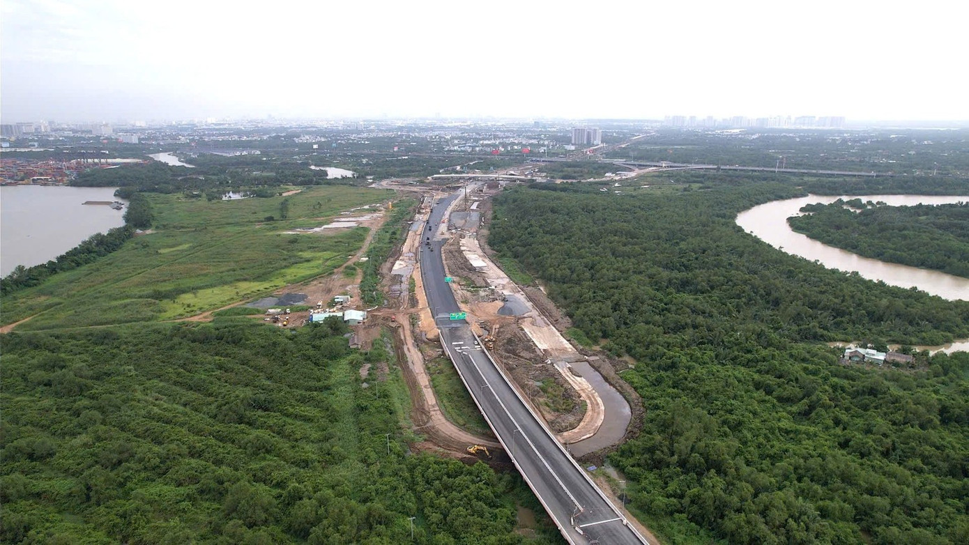 Từ 20/8, có thể lưu thông qua cầu lớn nhất tuyến Vành đai 3 TPHCM- Ảnh 1.