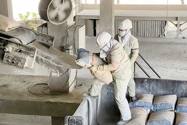 Doanh nghiệp xi măng làm ăn bết bát giờ ra sao?- Ảnh 1.