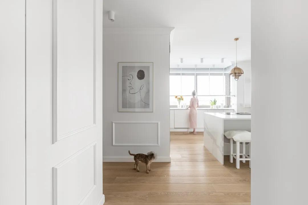Bí quyết hút tài lộc từ căn hộ 94m2: Vừa sang trọng, vừa ấm áp lại giữ được năng lượng may mắn- Ảnh 9. Bí quyết hút tài lộc từ căn hộ 94m2: Vừa sang trọng, vừa ấm áp lại giữ được năng lượng may mắn- Ảnh 9.
