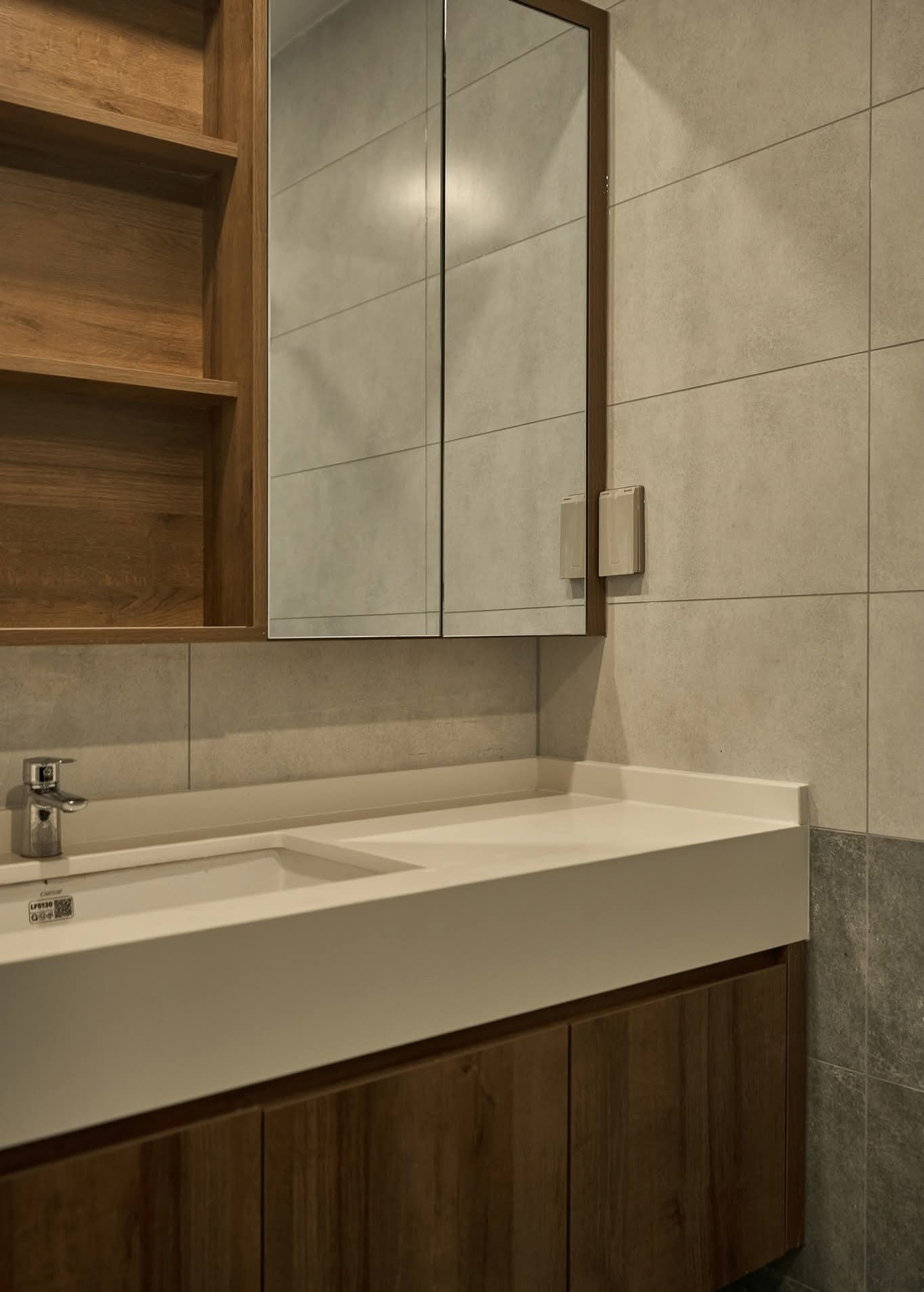 Không gian ấm cúng mộc mạc của căn hộ 62m2 hai phòng ngủ- Ảnh 16.
