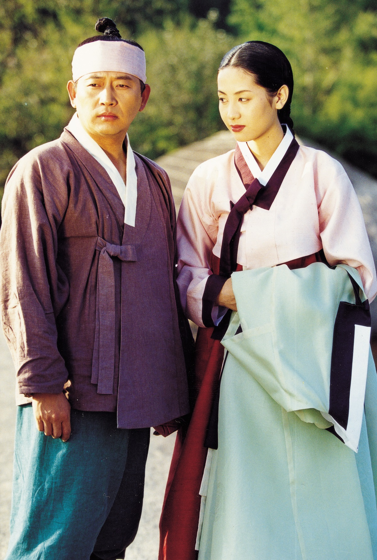 Siêu phẩm cổ trang lập kỷ lục rating 63%, nữ chính đẹp thách thức mọi khung hình- Ảnh 1.