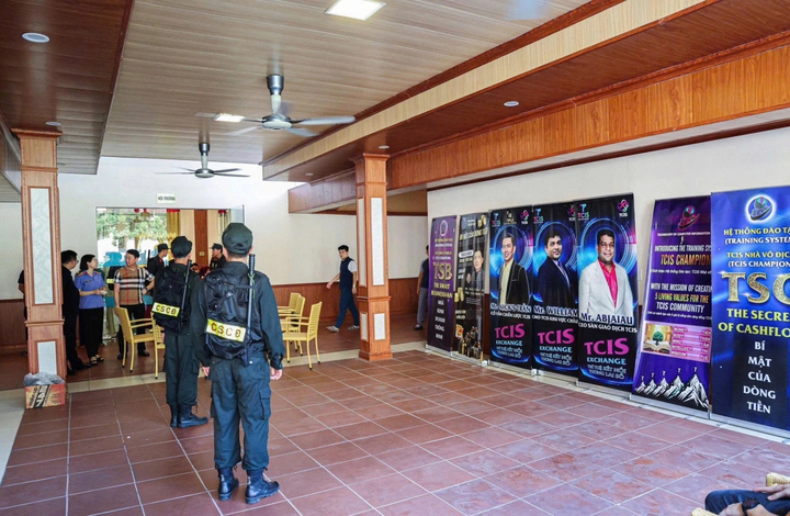 Công an đột kích hội thảo, triệt phá đường dây đa cấp tiền kỹ thuật số TCIS- Ảnh 2.