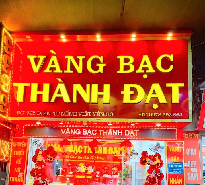 Kẻ cướp tiệm vàng ở Bắc Ninh bị bắt sau 6 giờ gây án- Ảnh 2. Kẻ cướp tiệm vàng ở Bắc Ninh bị bắt sau 6 giờ gây án- Ảnh 2.