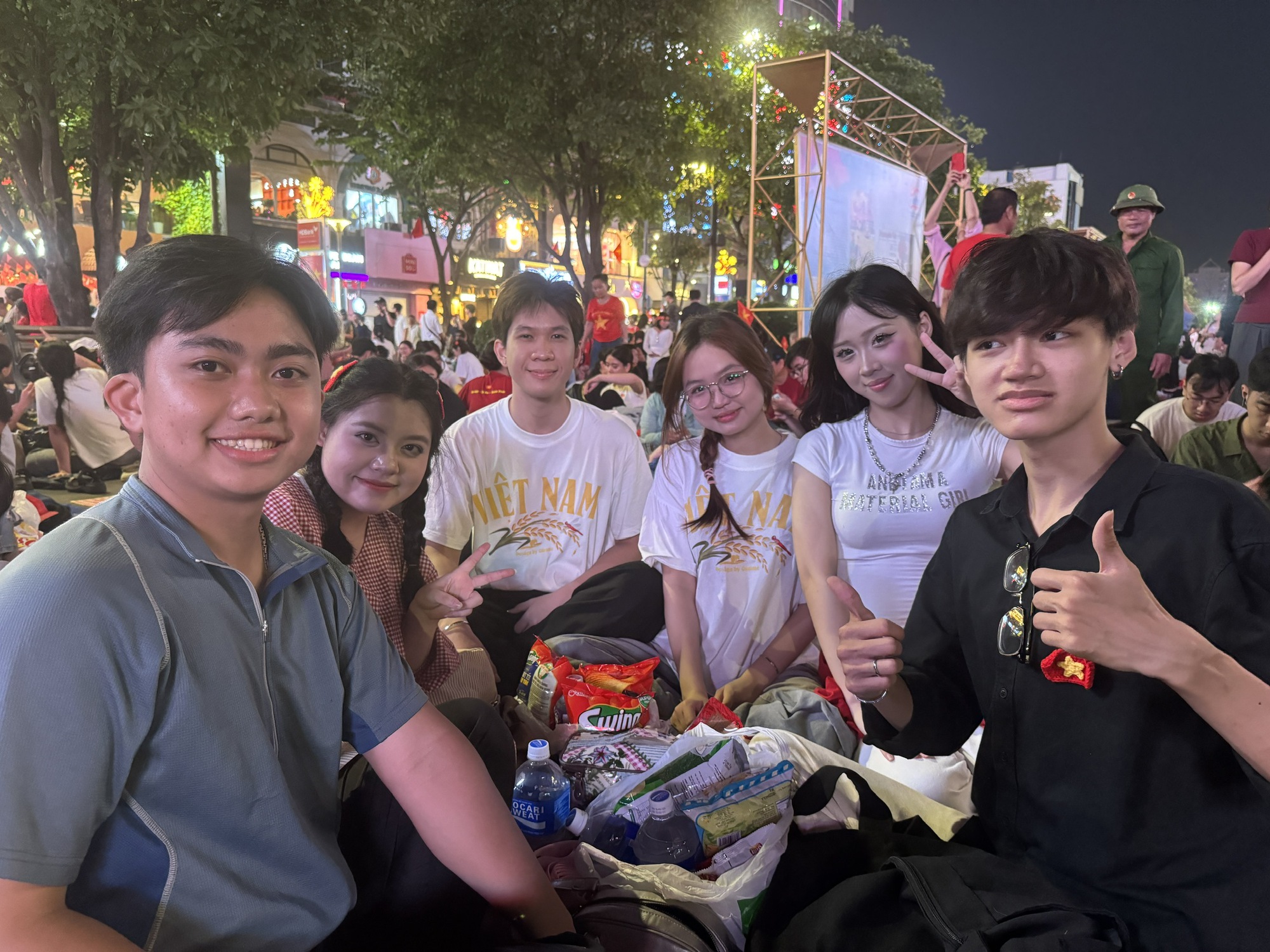 "5 thứ nhất định có, 1 thứ loại bỏ ngay" - Người từng đu A50 truyền bí kíp sống còn cho hội sắp đổ bộ A80- Ảnh 4.