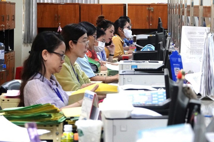 Bộ Nội vụ đề xuất công thức đánh giá, xếp loại chất lượng công chức theo KPI- Ảnh 1.