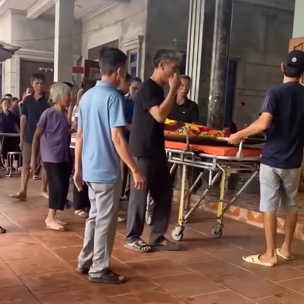 Nghi án vợ trẻ đâm chồng tử vong ở Phú Thọ: Hình phạt có thể tới 20 năm, tù chung thân hoặc tử hình- Ảnh 2.