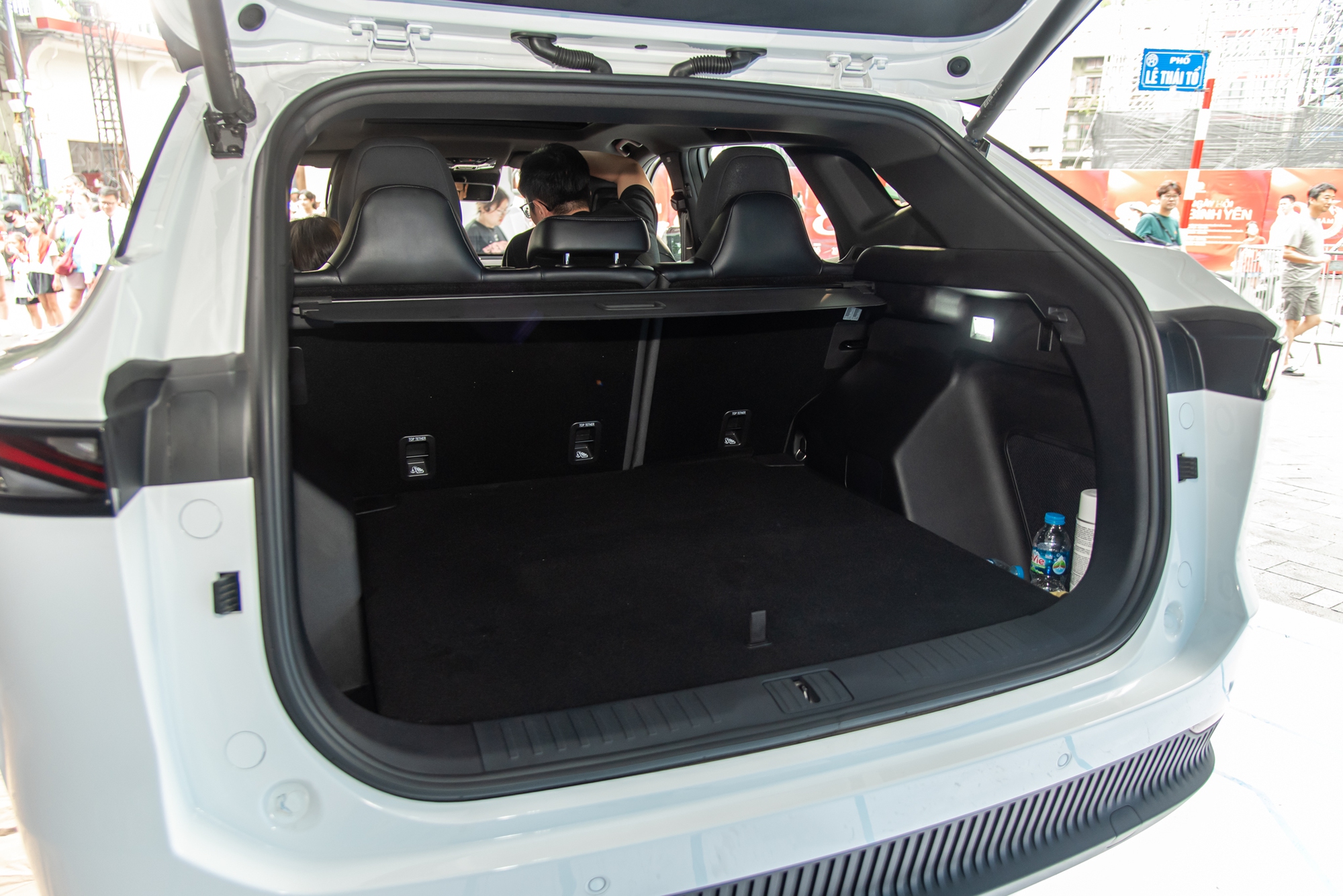 Chi tiết Omoda C7 tại Việt Nam: Đấu trực tiếp CR-V hybrid, giá dự kiến từ 839 triệu đồng- Ảnh 18.