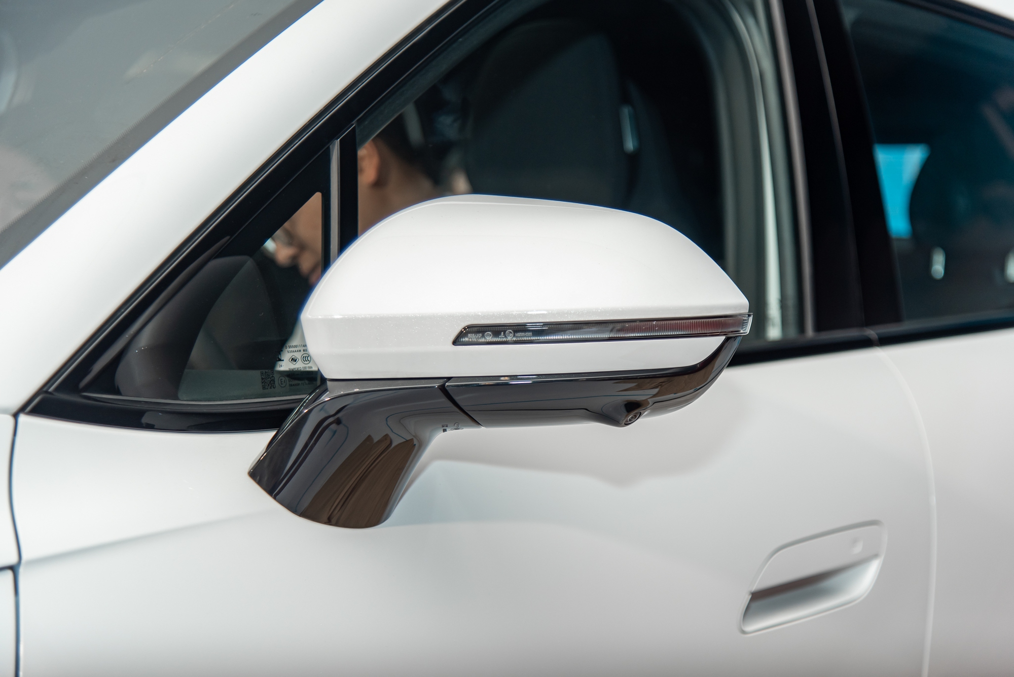 Chi tiết Omoda C7 tại Việt Nam: Đấu trực tiếp CR-V hybrid, giá dự kiến từ 839 triệu đồng- Ảnh 7.