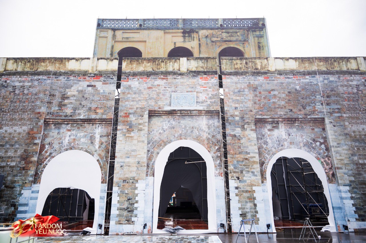 “Mục sở thị” nơi diễn ra triển lãm đặc biệt mừng Quốc khánh: Không gian hoành tráng nhất Việt Nam đang tất bật hoàn thiện trước giờ G- Ảnh 15.