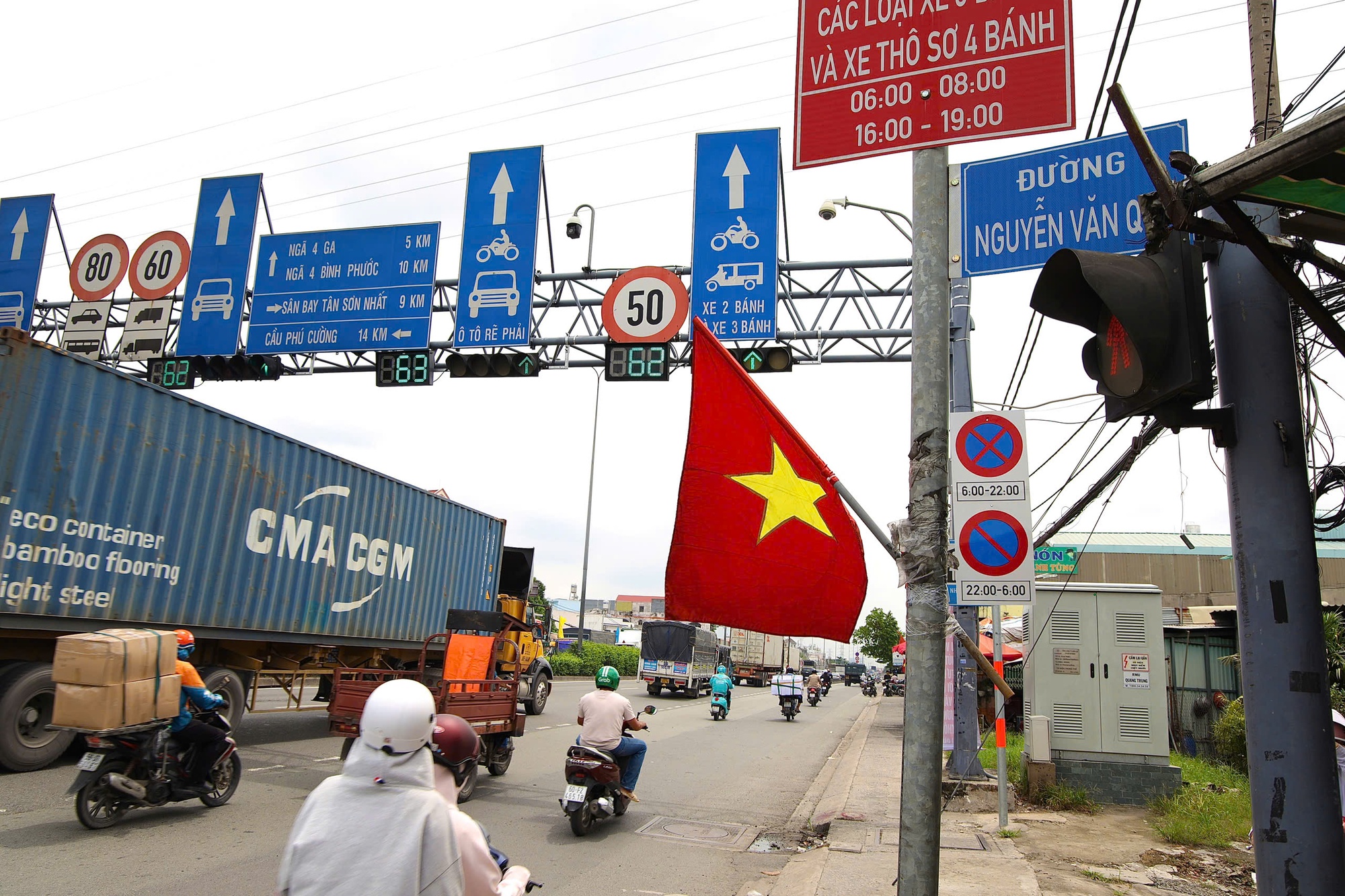 Hình ảnh Ngã tư Đình trước giờ G khởi công cầu vượt- Ảnh 4.