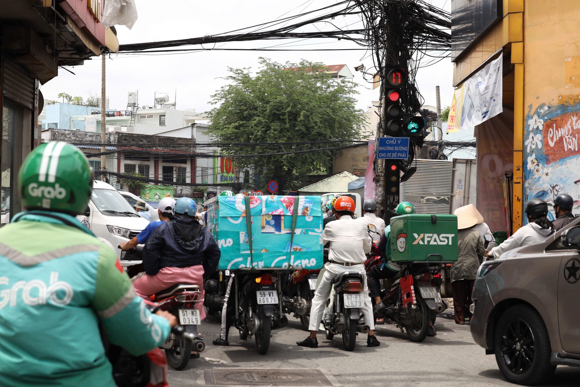 Hình ảnh Ngã tư Đình trước giờ G khởi công cầu vượt- Ảnh 6.