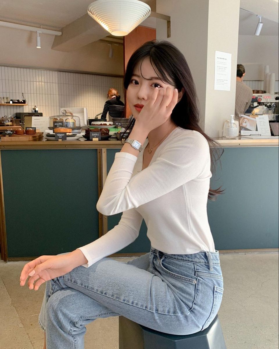 Giấc mơ “không cần lên công ty, chỉ cần laptop và wifi kiếm bộn tiền” vụn vỡ: Nhiều người đành quay lại làm nhân viên, bất chấp lương giảm thê thảm- Ảnh 3.