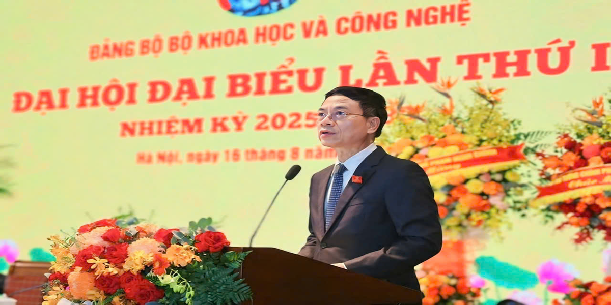 Bộ trưởng Nguyễn Mạnh Hùng: Công nghiệp giúp Việt Nam thành nước thu nhập trung bình, nhưng để có thu nhập cao thì phải là khoa học và công nghệ- Ảnh 1. Bộ trưởng Nguyễn Mạnh Hùng: Công nghiệp giúp Việt Nam thành nước thu nhập trung bình, nhưng để có thu nhập cao thì phải là khoa học và công nghệ- Ảnh 1.