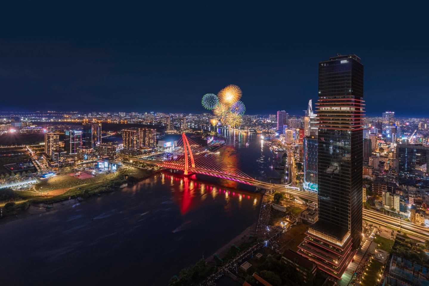 Khánh thành toà tháp Saigon Marina IFC: Bước đệm cho Trung tâm Tài chính quốc tế TP.HCM và động thái chiến lược của HDBank- Ảnh 4. Khánh thành toà tháp Saigon Marina IFC: Bước đệm cho Trung tâm Tài chính quốc tế TP.HCM và động thái chiến lược của HDBank- Ảnh 4.