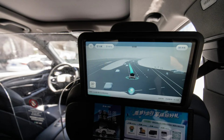 Xe robotaxi Trung Quốc chuẩn bị đổ bộ vào Anh- Ảnh 2.