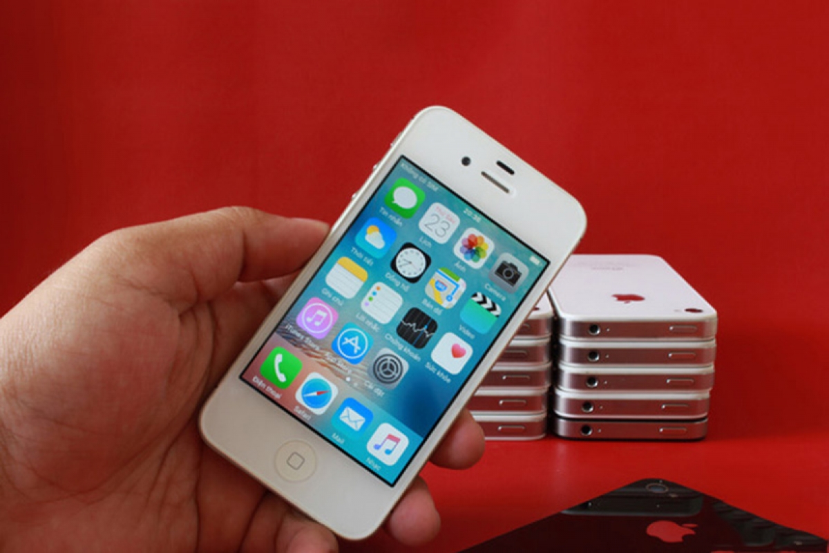 2 mẫu iPhone từng “làm mưa làm gió” tại Việt Nam, cũ nhưng chưa bao giờ hết hot, thế hệ bây giờ làm sao biết!- Ảnh 1.