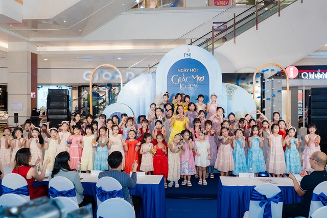 Đóng góp hơn 2.100 tỷ, PNJ vào Top 30 doanh nghiệp tư nhân nộp ngân sách lớn nhất- Ảnh 3.