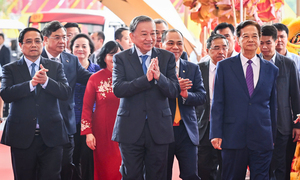 Tập đoàn Vingroup được trao Huân chương Lao động hạng Nhất- Ảnh 4.