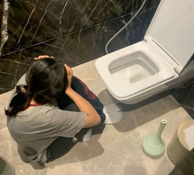 6 thay đổi cho thấy bạn có thể đã bước vào giai đoạn đầu ung thư đại trực tràng mà không hay biết- Ảnh 1.