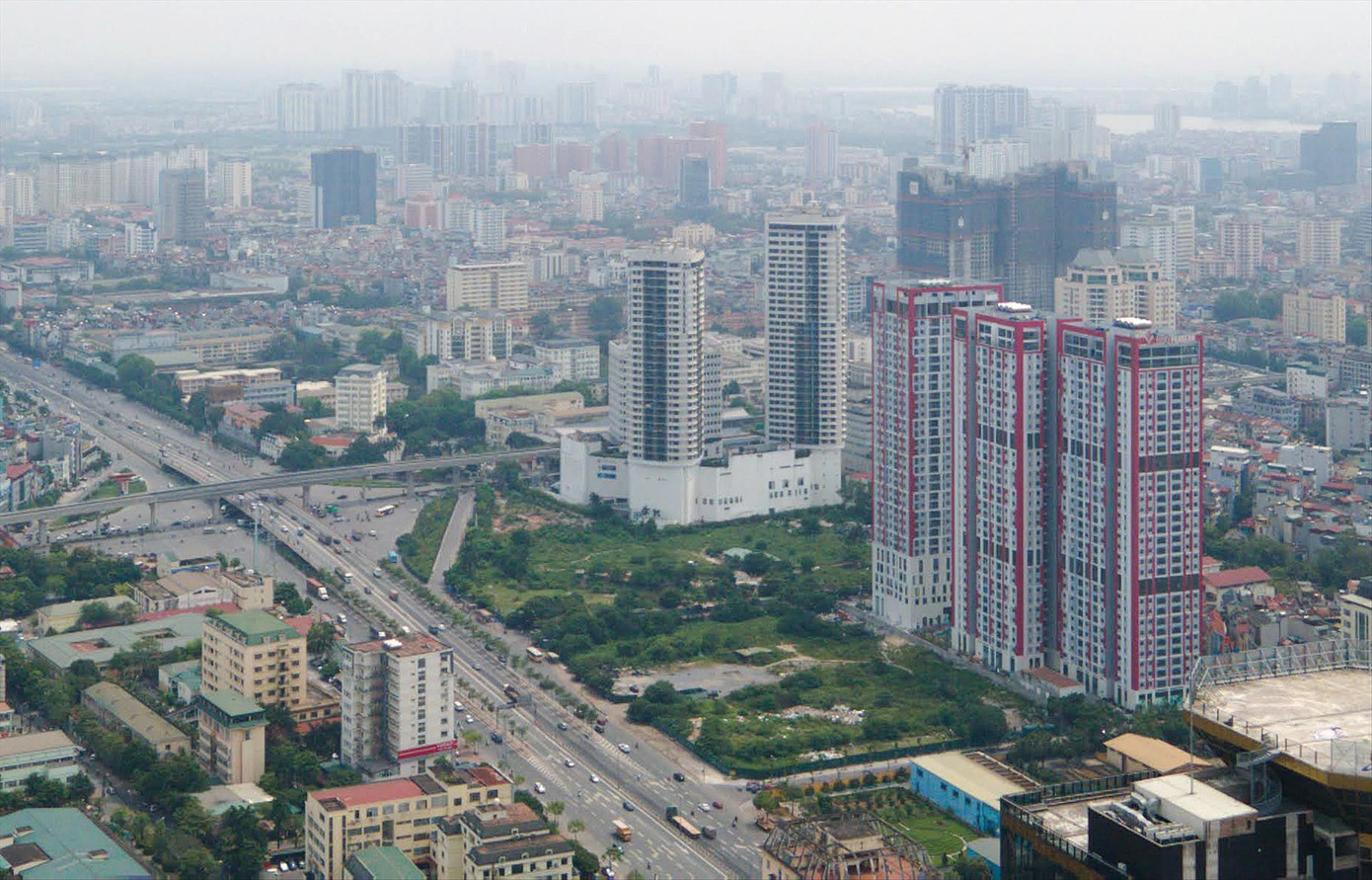 Thu ngân sách từ đất tăng mang tính mùa vụ- Ảnh 1. Thu ngân sách từ đất tăng mang tính mùa vụ- Ảnh 1.