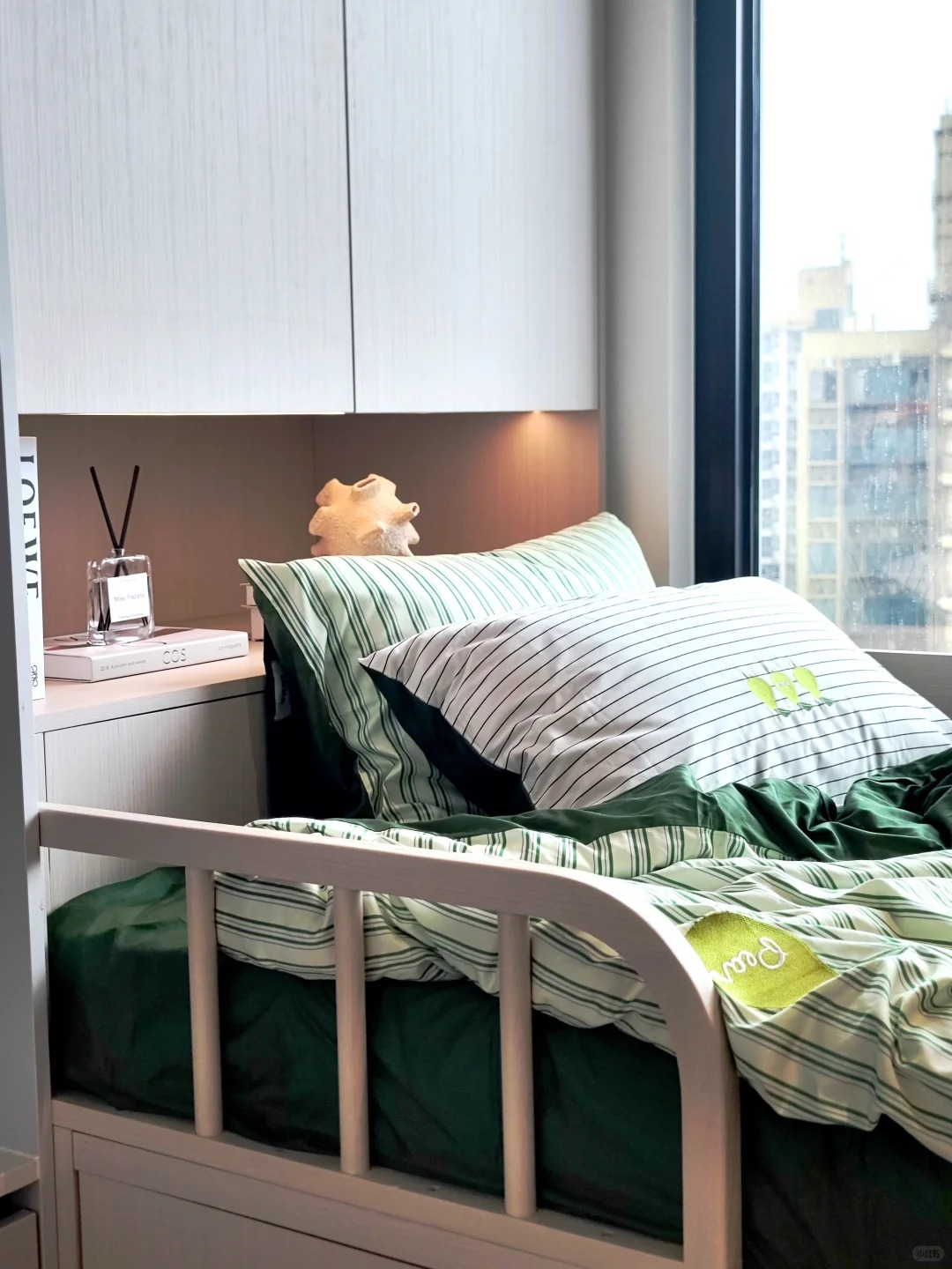 Ngôi nhà 12m² có đủ 2 phòng ngủ, 2 phòng khách và cả ban công – sống nhỏ mà không hề thiếu thốn- Ảnh 6. Ngôi nhà 12m² có đủ 2 phòng ngủ, 2 phòng khách và cả ban công – sống nhỏ mà không hề thiếu thốn- Ảnh 6.