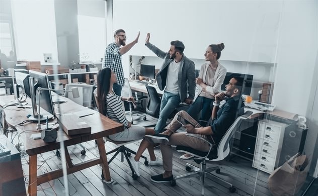 Thanh niên 21 tuổi tự rạch đùi để gọi vốn thành công 4,3 triệu USD, tạo nên một startup từ máu theo đúng nghĩa đen- Ảnh 3. Thanh niên 21 tuổi tự rạch đùi để gọi vốn thành công 4,3 triệu USD, tạo nên một startup từ máu theo đúng nghĩa đen- Ảnh 3.