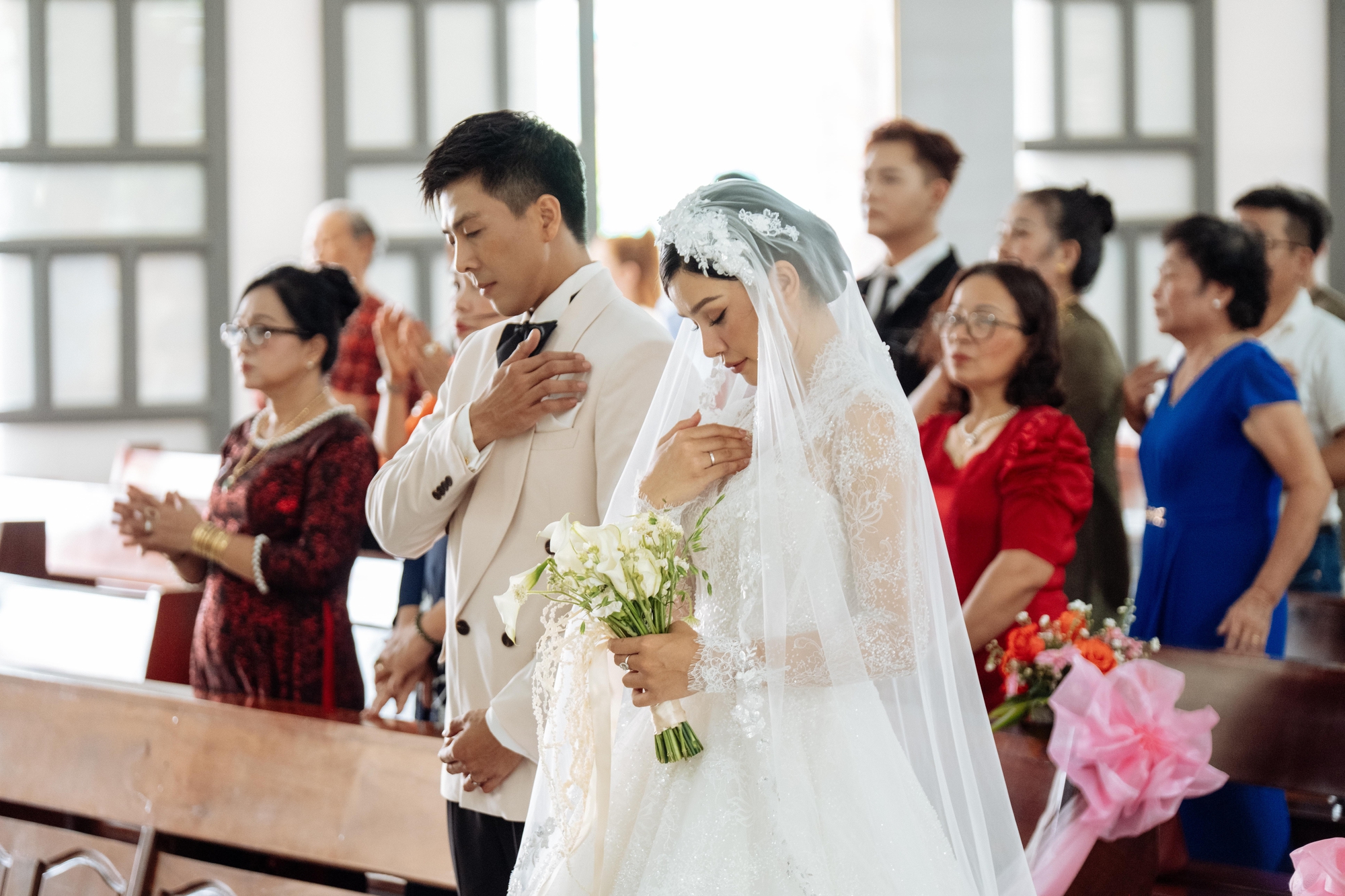 Cặp đôi người mẫu - diễn viên Vbiz bất ngờ tung ảnh cưới bí mật sau 5 năm hẹn hò- Ảnh 3. Cặp đôi người mẫu - diễn viên Vbiz bất ngờ tung ảnh cưới bí mật sau 5 năm hẹn hò- Ảnh 3.