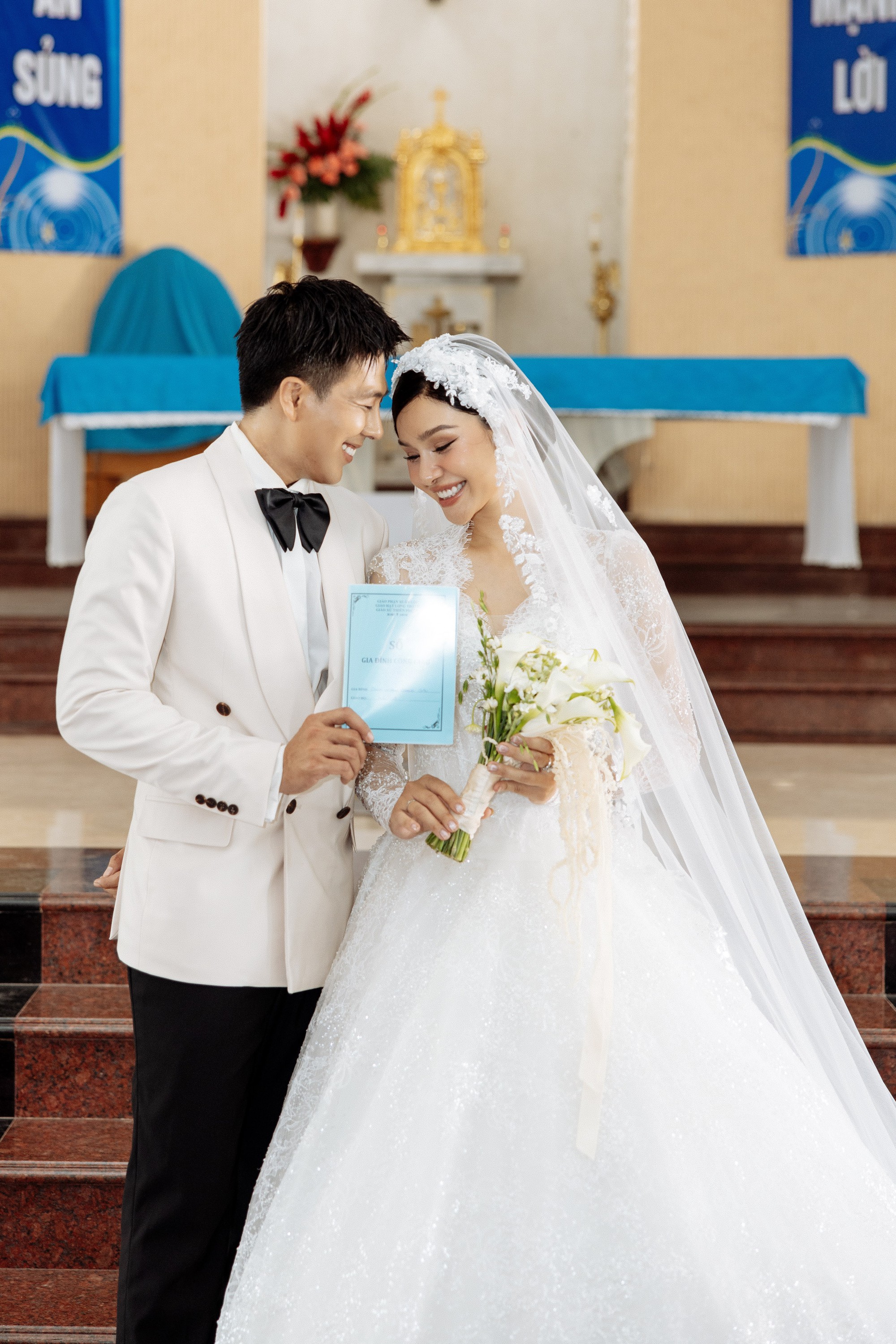 Cặp đôi người mẫu - diễn viên Vbiz bất ngờ tung ảnh cưới bí mật sau 5 năm hẹn hò- Ảnh 4. Cặp đôi người mẫu - diễn viên Vbiz bất ngờ tung ảnh cưới bí mật sau 5 năm hẹn hò- Ảnh 4.